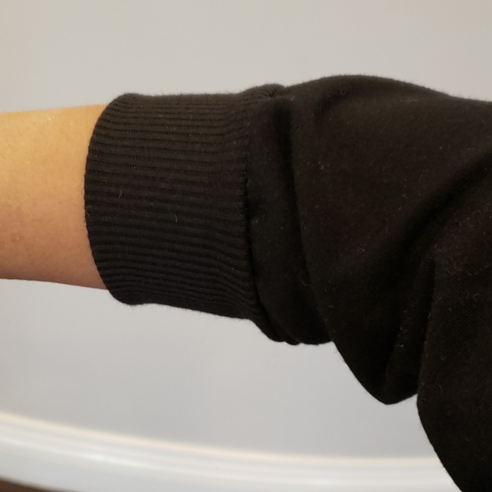 WOMEN'S BLACK CROP TOP SWEATSHIRT - Picture 4 of 4